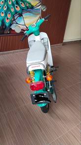 Honda C70