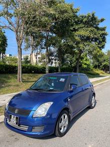 Suzuki Swift GLX in Port Klang, SGR