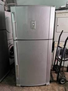 Peti Sejuk Ais fridge Refrigerator Sharp big besar