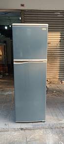 Toshiba 2 doors fridge refrigerator 230L