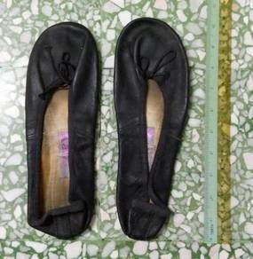 1980s Ballet shoe dancing dance
