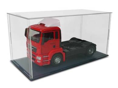 MAN TGS (1:32) 4X2 Truck Tractor - Red