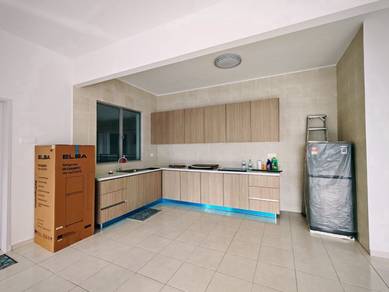 Condominium For Rent in Residensi Adelia