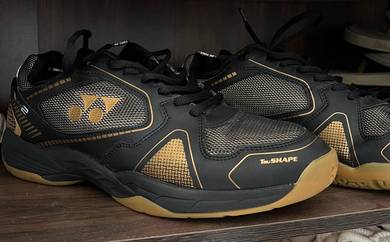 Yonex Mach-2 black/gold 28cm UK9
