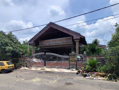 Semi-Detached House For Auction in Dengkil,SGR