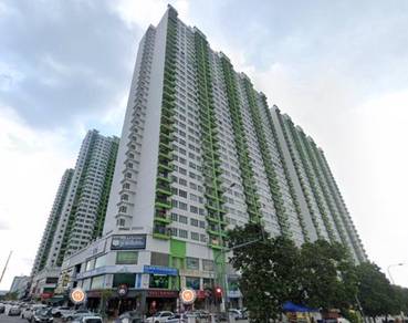 Room in Old Klang Road, KUL