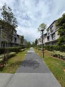 3-storey Terraced House For Sale in Seri Kembangan,SGR
