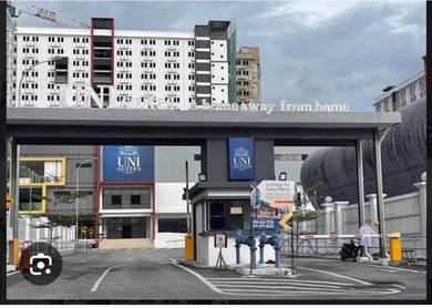 Service Residence For Rent in Uni Suites