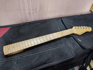 Guitar neck 