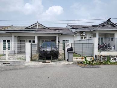 1-storey Terraced House For Sale in Lukut,NSN