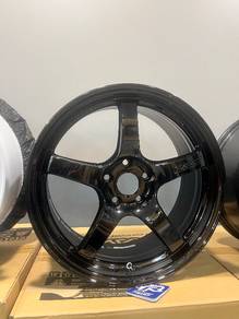 NEW 18x8.5j 5x112 GRAMLIGHT 57CR JAPAN W177 VW MK7