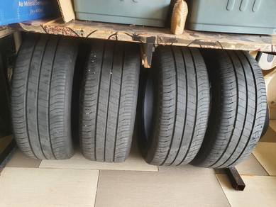 Tyre 205/55 R16
