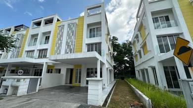 3-storey Terraced House For Sale in Rawang,SGR