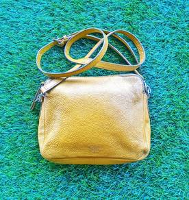 Fossil Original leather sling bag yellow mustard