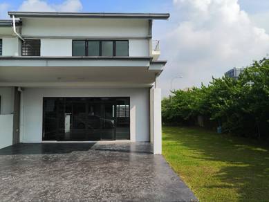 2.5-storey Terraced House For Sale in Shah Alam,SGR