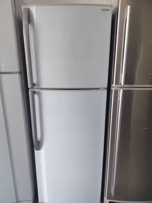 Peti Sejuk Sharp 318ltr