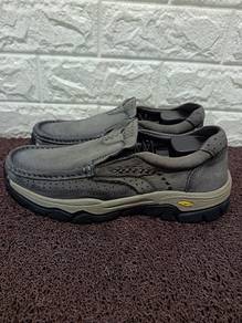 Uk6 Li Ning Slip-On Loafer