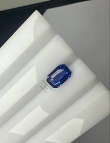 Heated Royal Blue Sapphire - 2.60ct