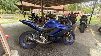 Yamaha R25