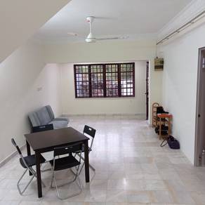 Room in Bandar Utama, SGR