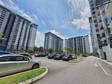 Apartment For Sale in Residensi Laguna Biru 2