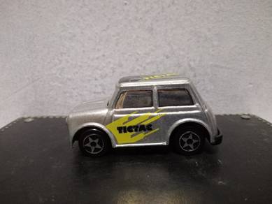 Vintage Custom Classic Mini Cooper