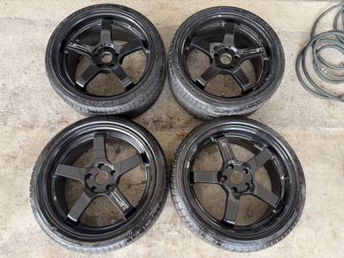 Rim advan gt 19 inch f30 e90 taha 40 fk8 fl5