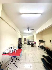 Condominium For Sale in Vista Mutiara