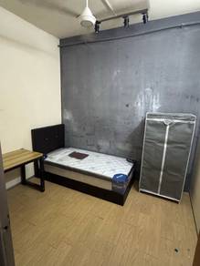 Room in Shah Alam, SGR