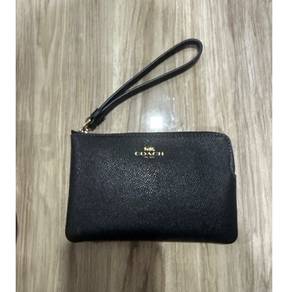 wallet coach to let go