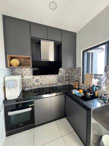 Condominium For Rent in The Holmes 2