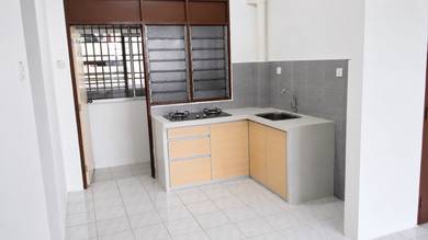 Apartment For Sale in Sinar Bukit Dumbar