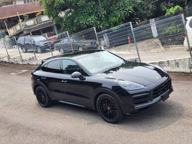 Porsche Cayenne GTS in Taman Tun Dr Ismail, KUL