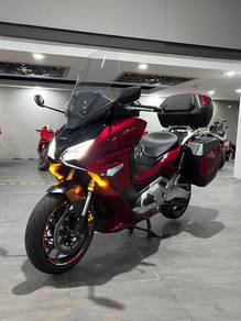 Honda Forza 250