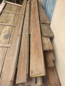 Papan lurah 1x6 Ada 40keping