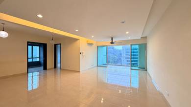 Condominium For Rent in Riana Green East