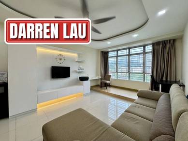 Condominium For Sale in All Seasons Park