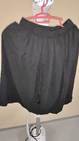 girls skirt age 12-13 yro