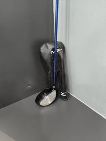 Mizuno MX560 Golf Driver (free leather head cover)