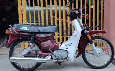 Suzuki RC100