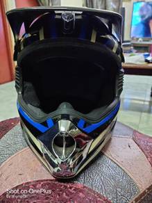 helmet untuk dijual