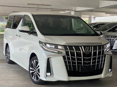 Toyota Alphard SC in Desa Petaling, KUL