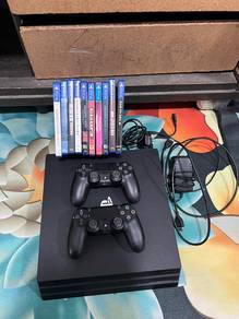 Ps4 Pro 1Tb, 2 controller ori, Ps4 jarang guna