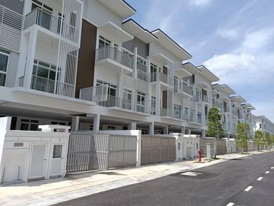 3-storey Terraced House in Ampang,SGR
