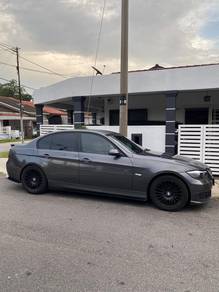 BMW 320i 20i (CBU) in Ayer Keroh, MLK