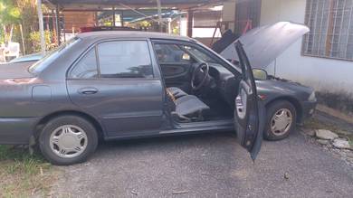 Proton Wira GL in Hutan Melintang, PRK