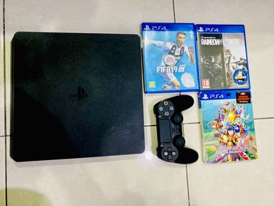 Playstation 4 slim 500 gb with game. PS4