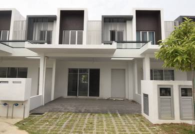 Terraced House For Sale in Dengkil,SGR