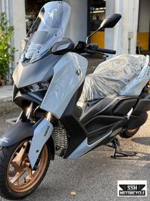 Yamaha XMAX