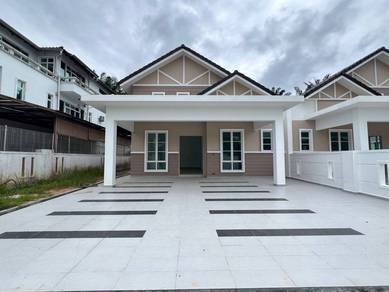 Semi-Detached House For Sale in Kluang,JHR